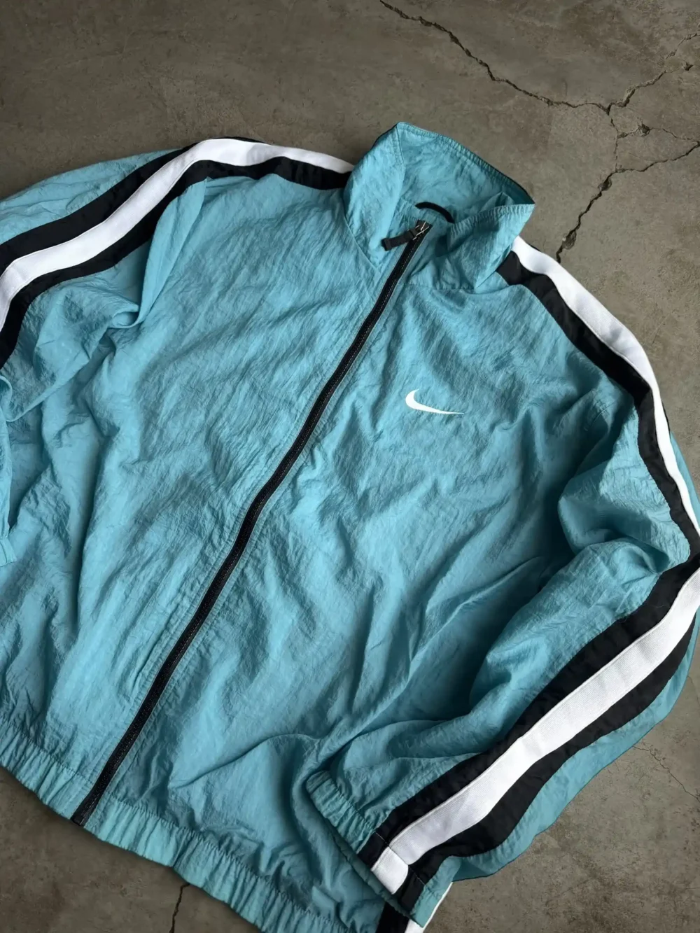 Rompevientos Nike VIntage (L) - Imagen 3