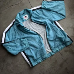 Rompevientos Nike VIntage (L) - Imagen 4