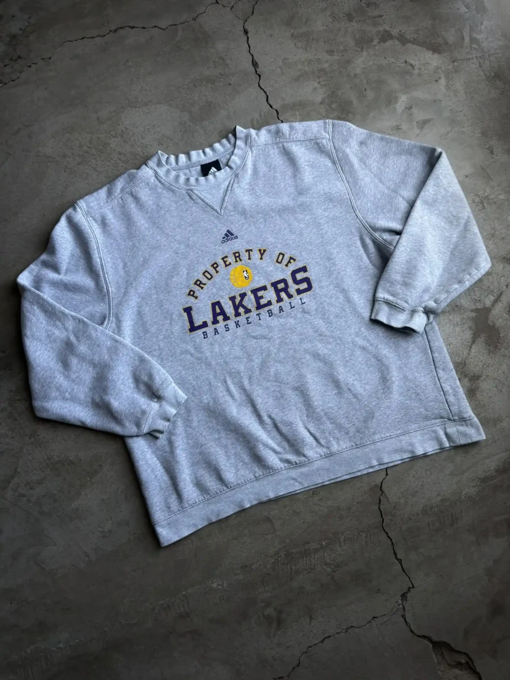 Buzo Adidas Lakers (XL)