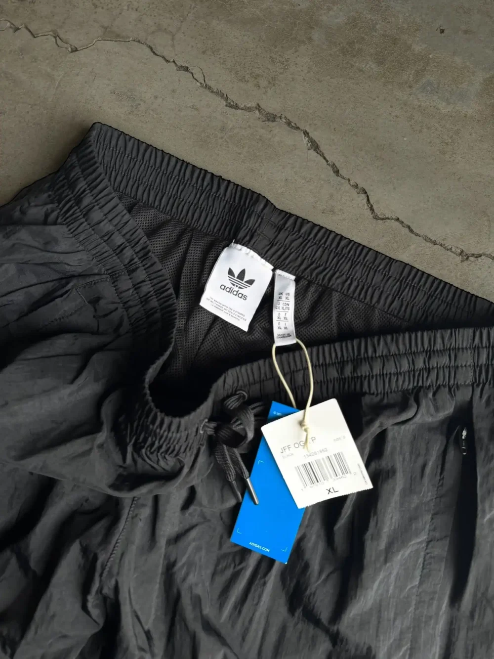 Pantalon Jamaica Adidas Originals (XL) - Imagen 6