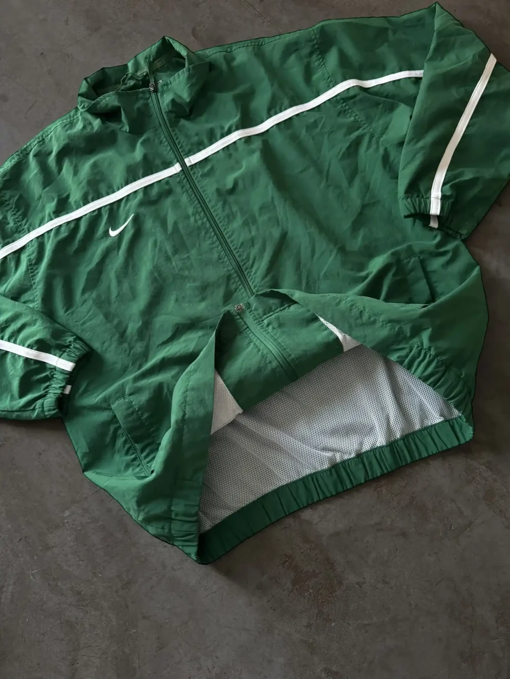 Campera Nike Vintage (XL) - Imagen 5