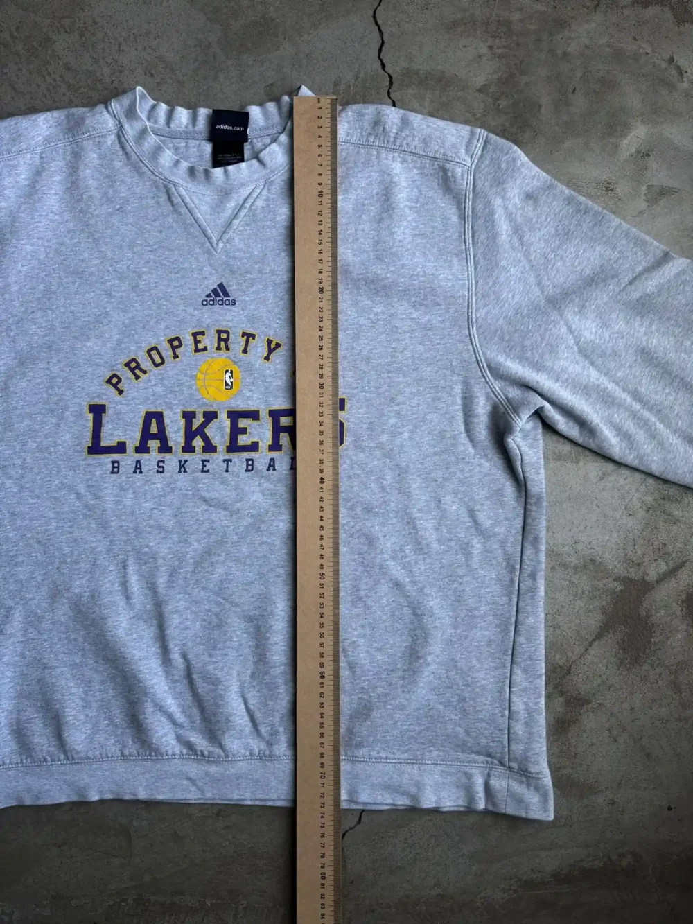 Buzo Adidas Lakers (XL) - Imagen 7