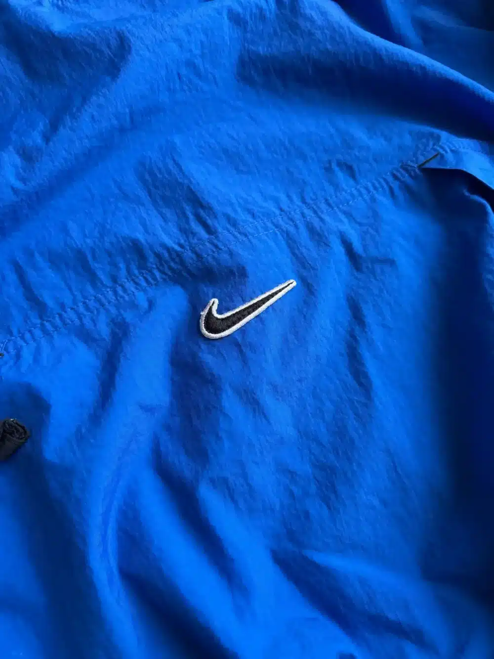 Buzo Rompevientos Nike Vintage (M) - Imagen 2