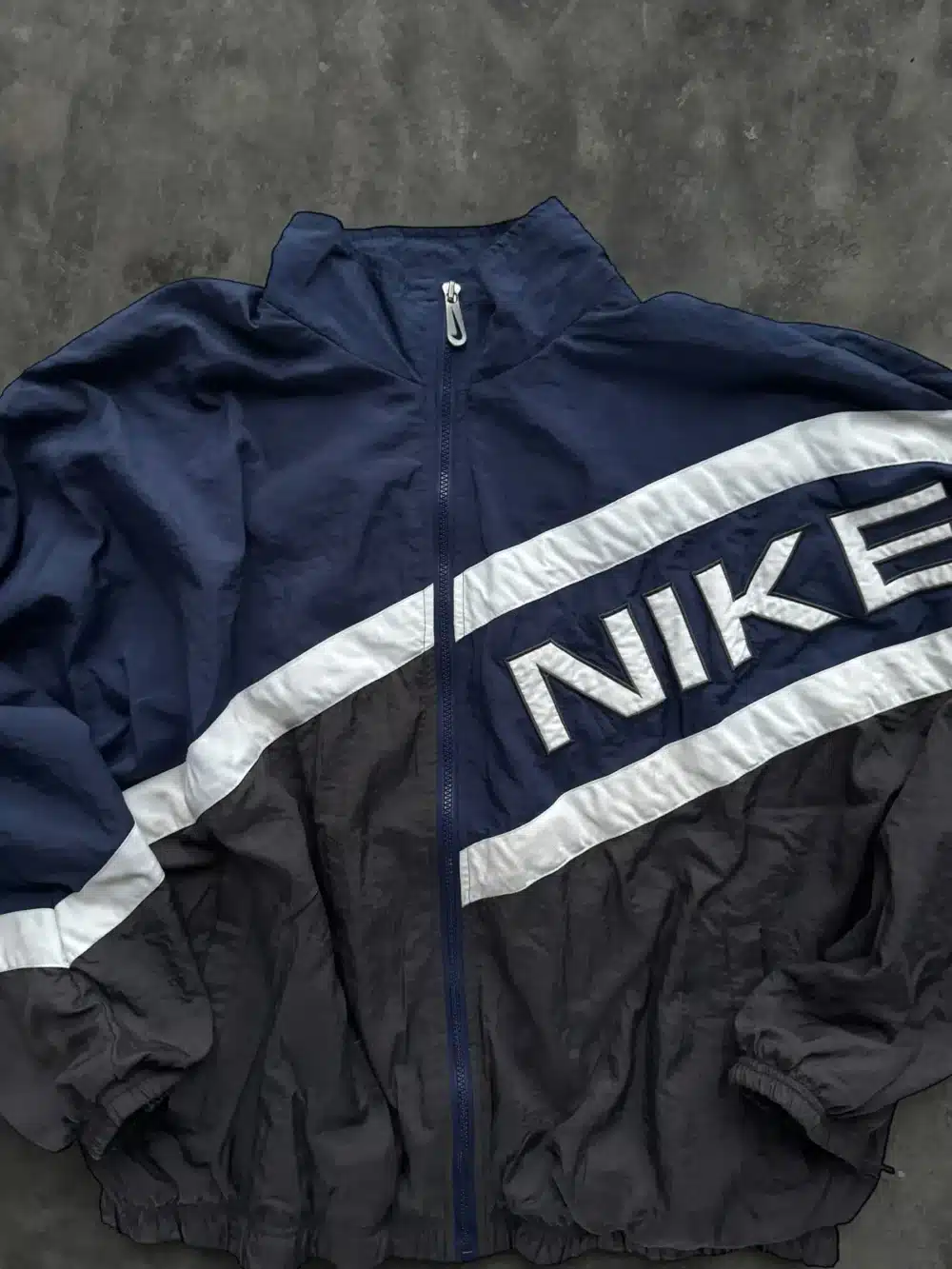 Rompevientos Nike Vintage (XL) - Imagen 4