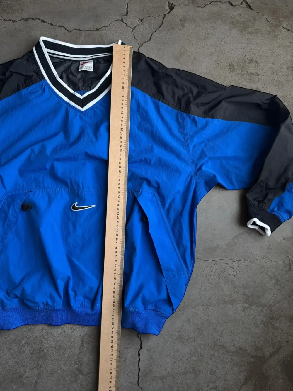 Buzo Rompevientos Nike Vintage (M) - Imagen 9
