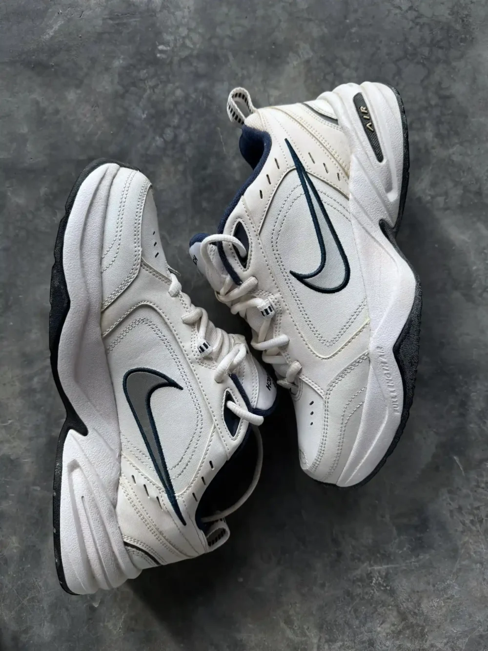 Championes Nike Air Monarch (40.5) - Imagen 7