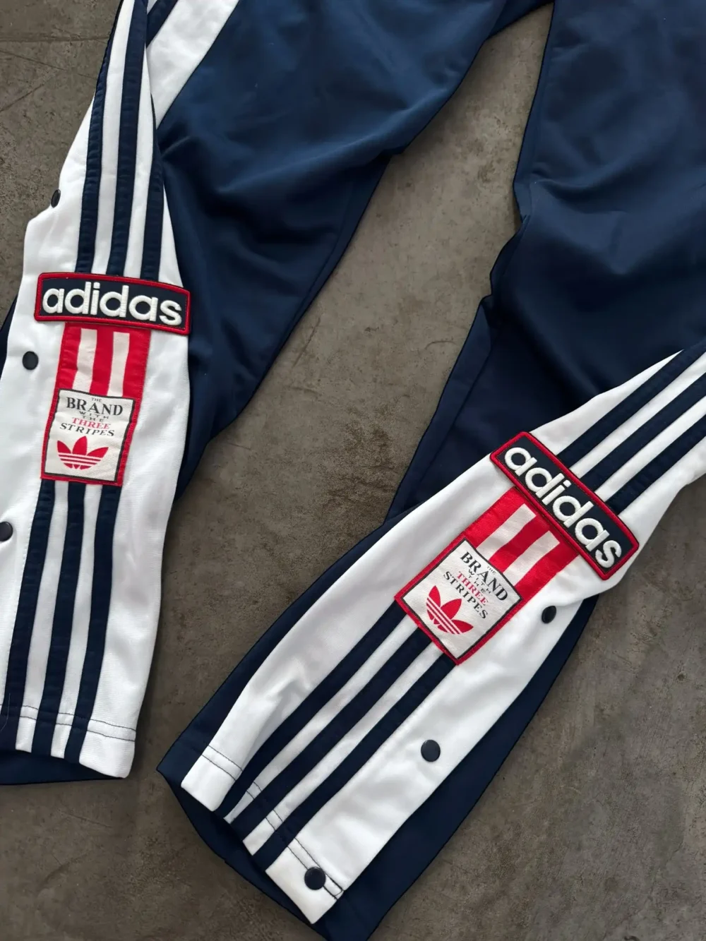 Pantalón Adidas Adibreak (S) - Imagen 3