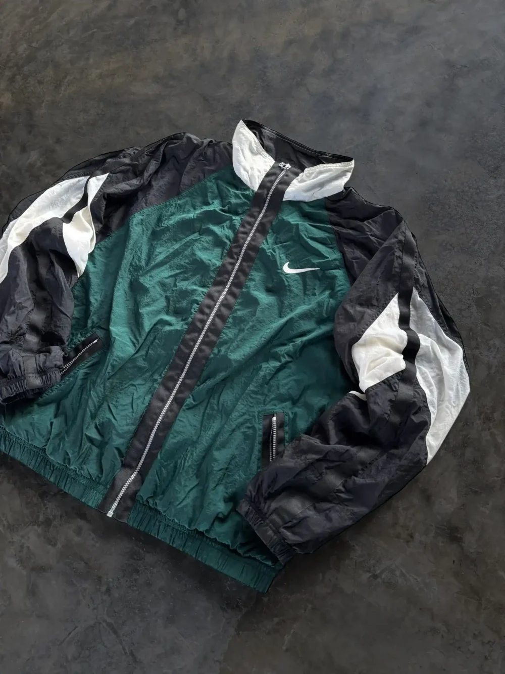 Campera Rompevientos Nike de los 90s (XXL) - Imagen 8