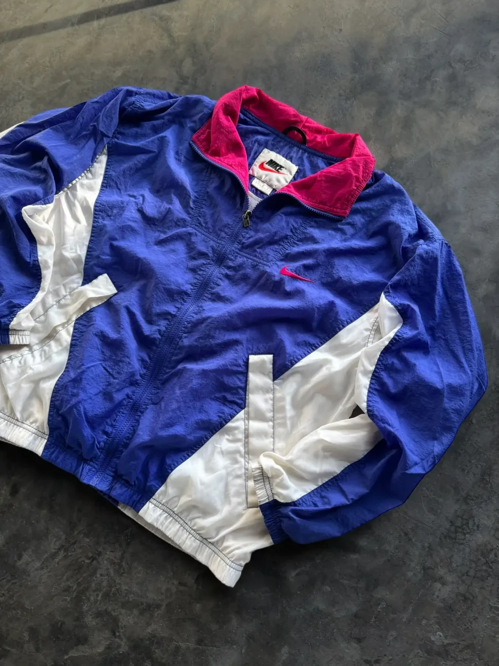 Rompevientos Nike de los 90s (M/L) - Imagen 2