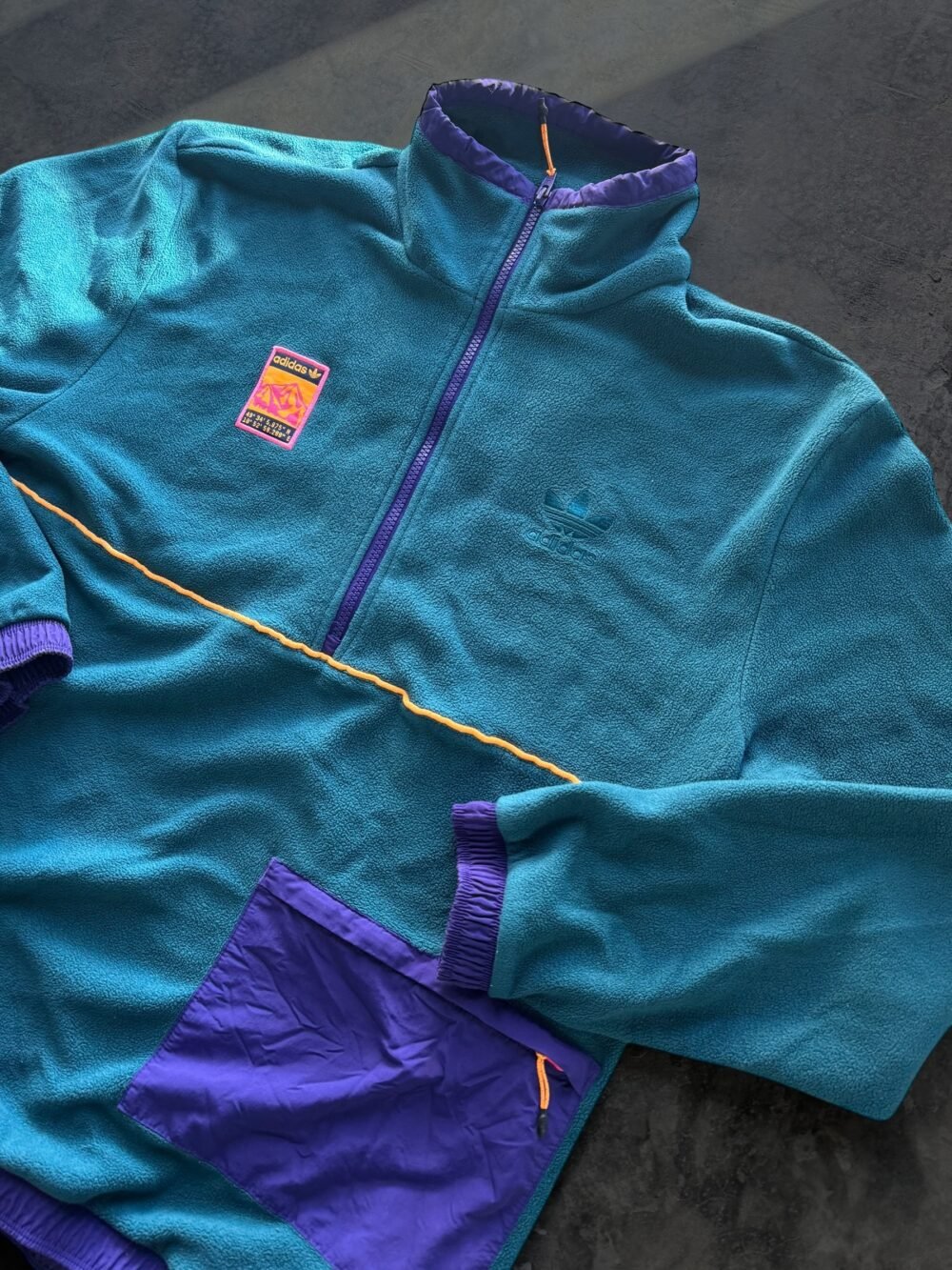 Buzo Polar Adidas Adiplore (M) - Imagen 2