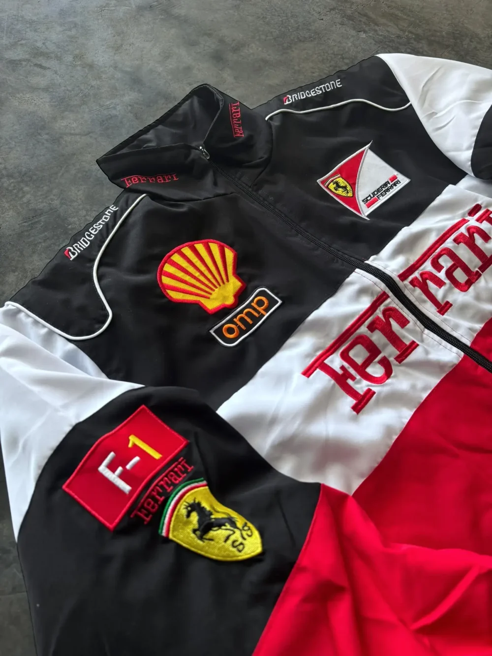 Campera Puffer Ferrari - Imagen 3