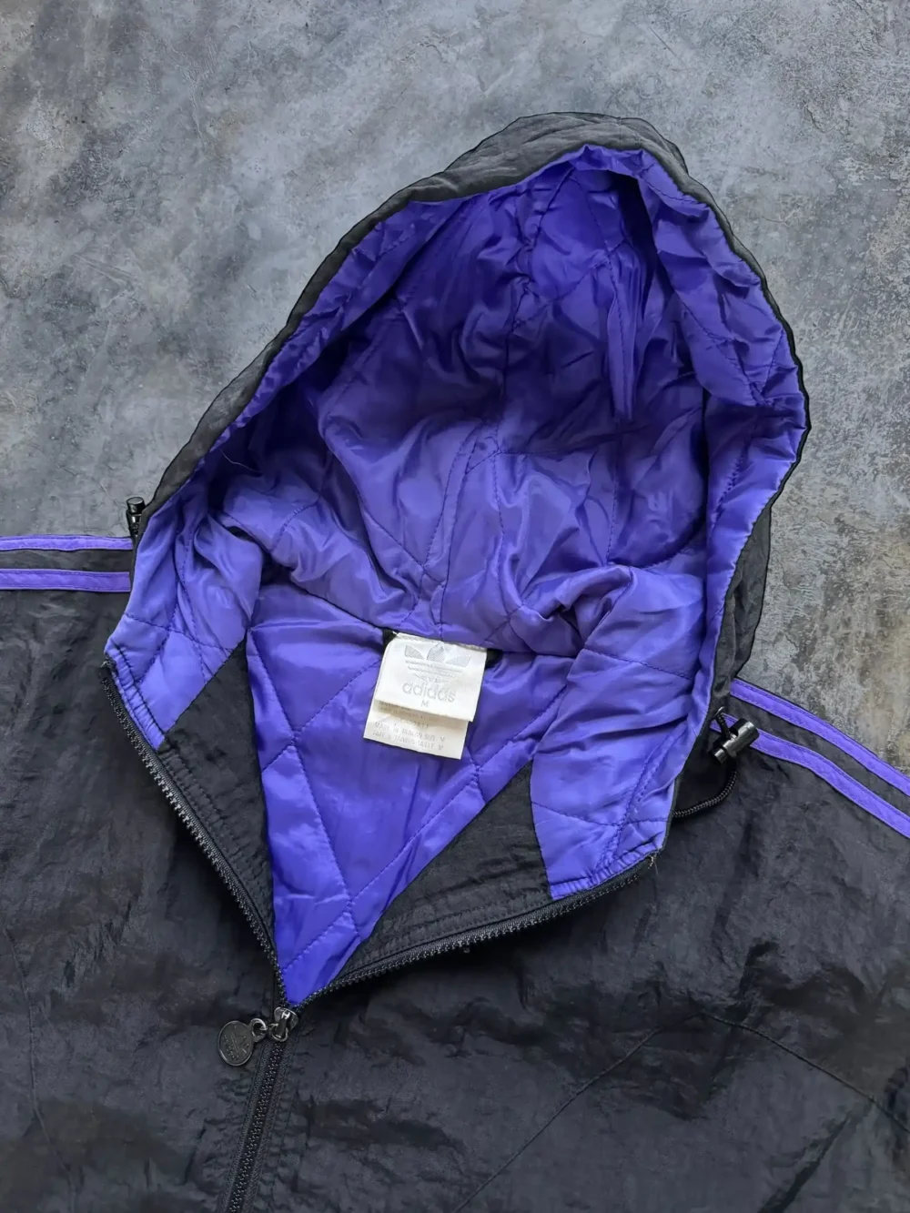 Puffer Adidas Vintage (M) - Imagen 3