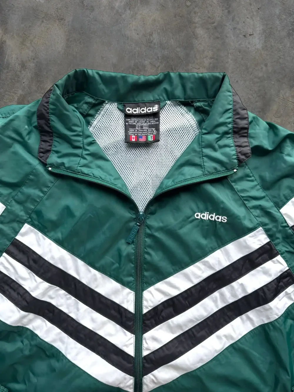 Rompevientos Adidas de los 90s (XL) - Imagen 4
