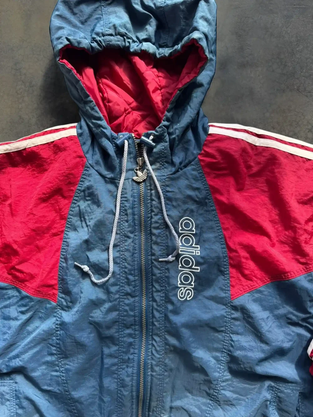 Puffer Adidas Vintage (M) - Imagen 4