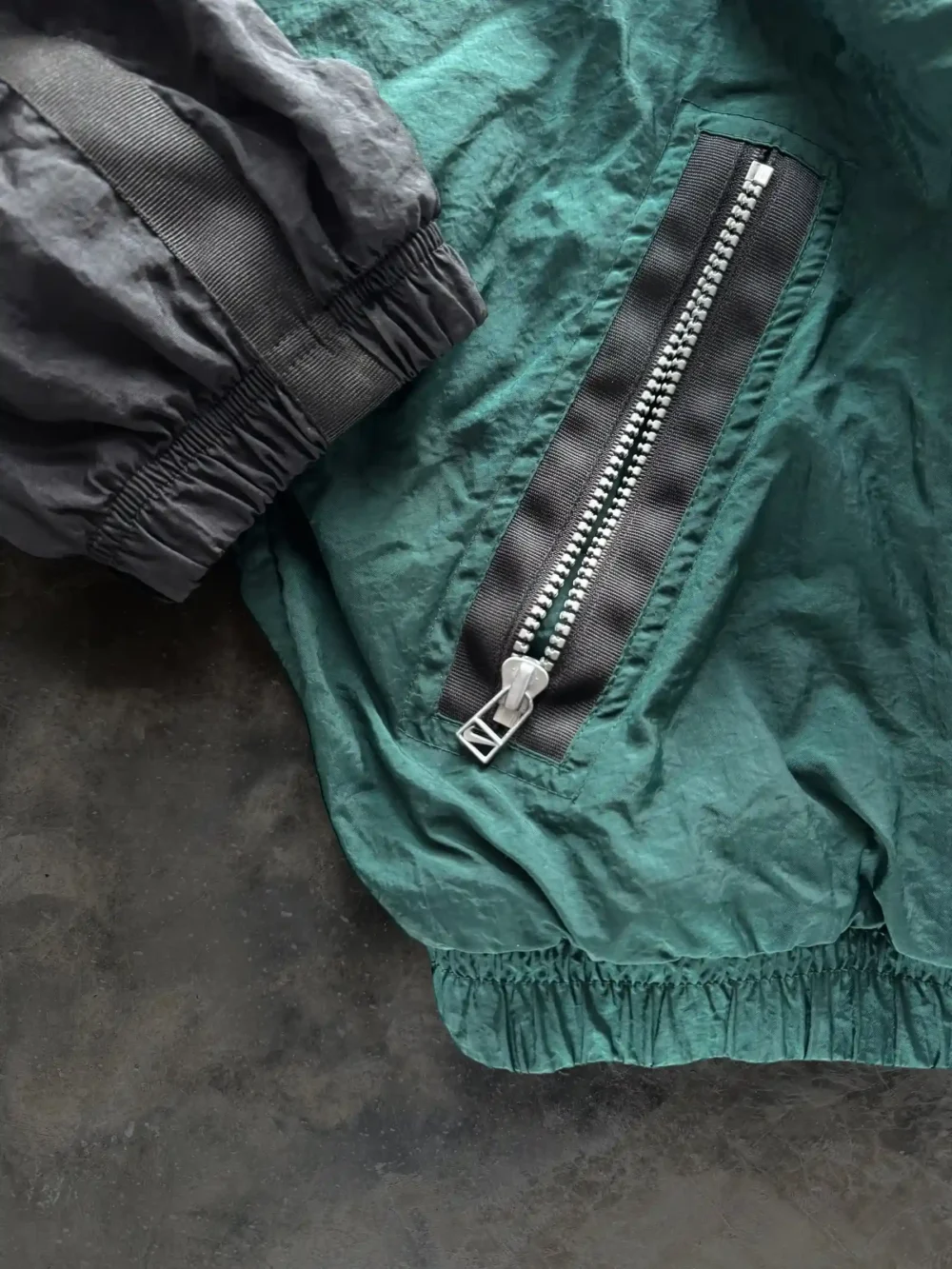 Campera Rompevientos Nike de los 90s (XXL) - Imagen 6