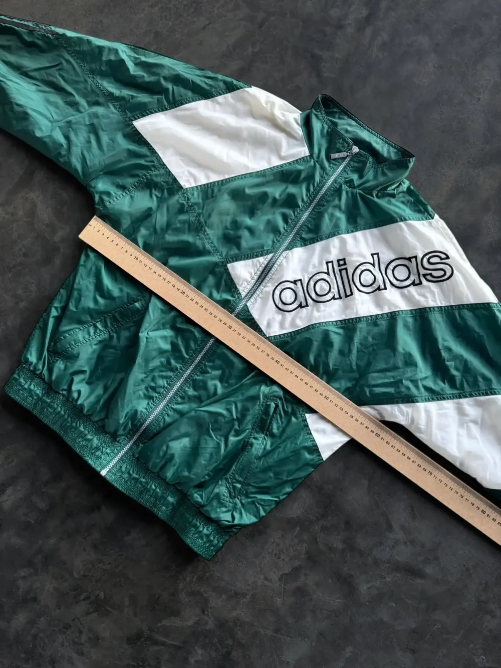 Campera Adidas Vintage (M) - Imagen 7