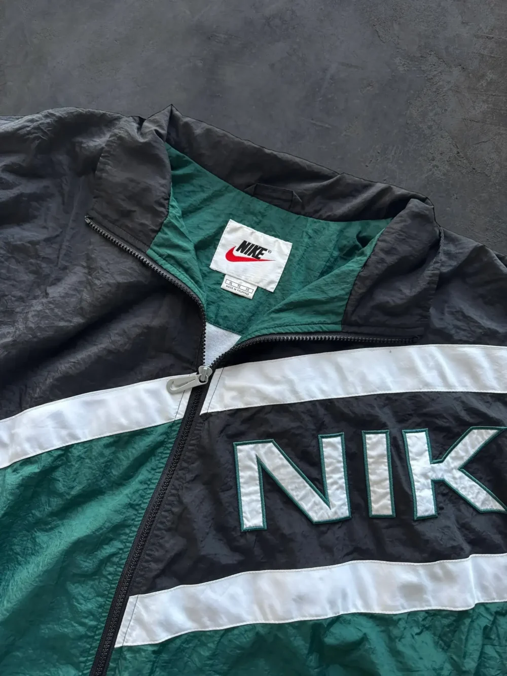 Rompevientos Nike Vintage (XL) - Imagen 4