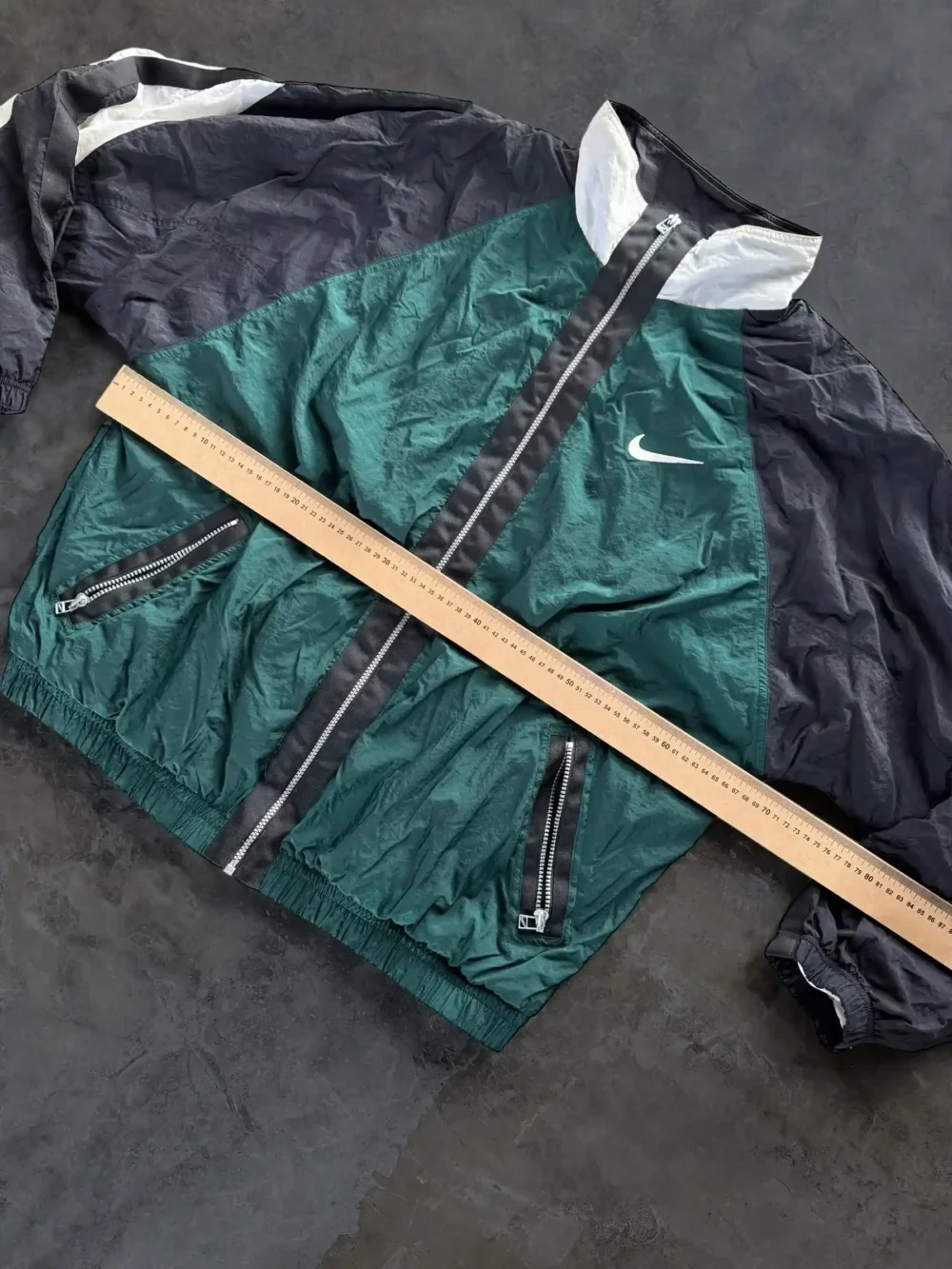Campera Rompevientos Nike de los 90s (XXL) - Imagen 9