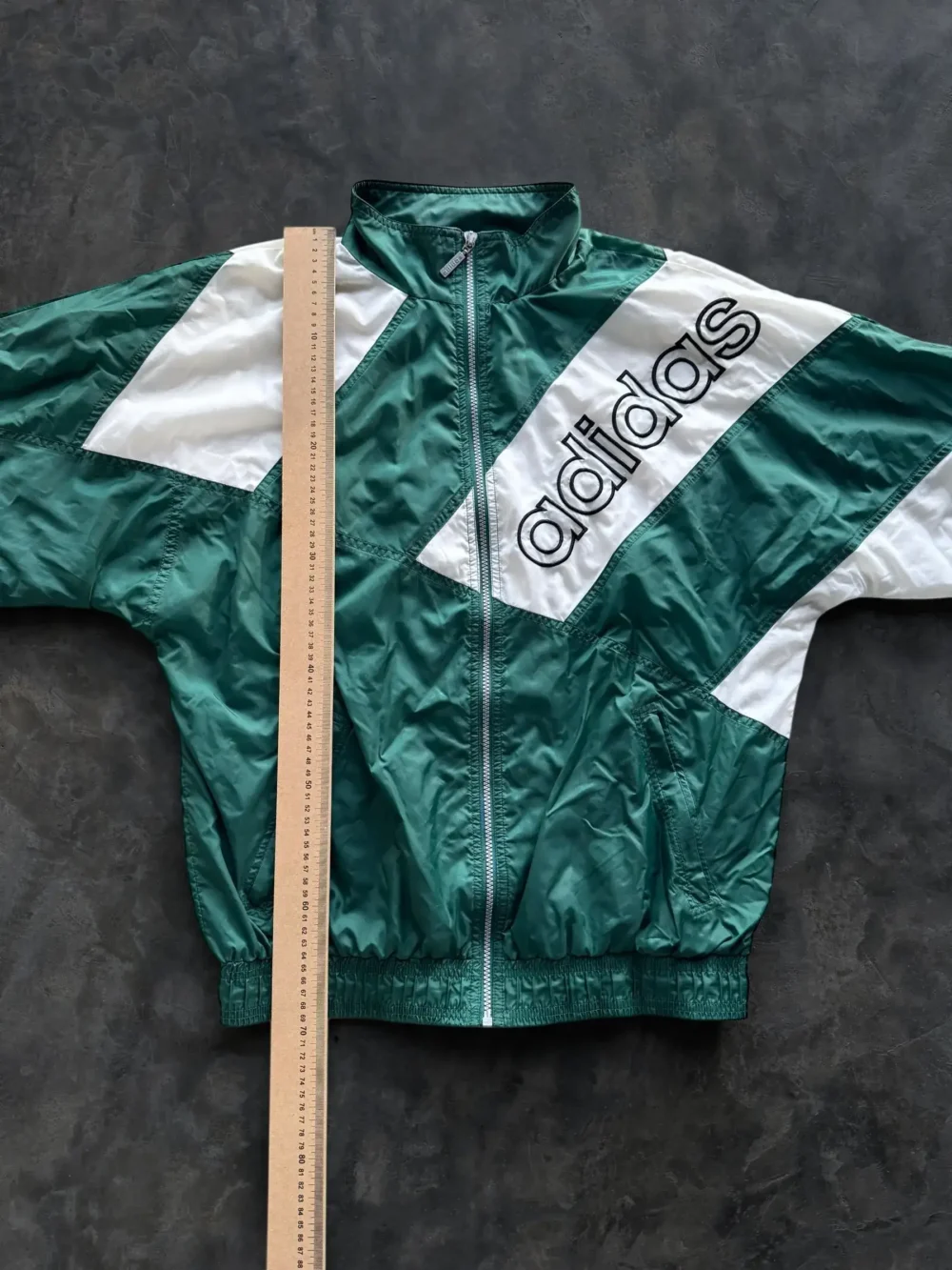 Campera Adidas Vintage (M) - Imagen 8