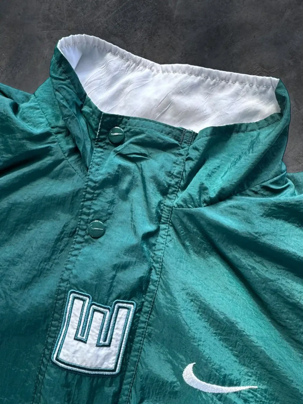 Rompevientos Nike de los 90s (M) - Imagen 5
