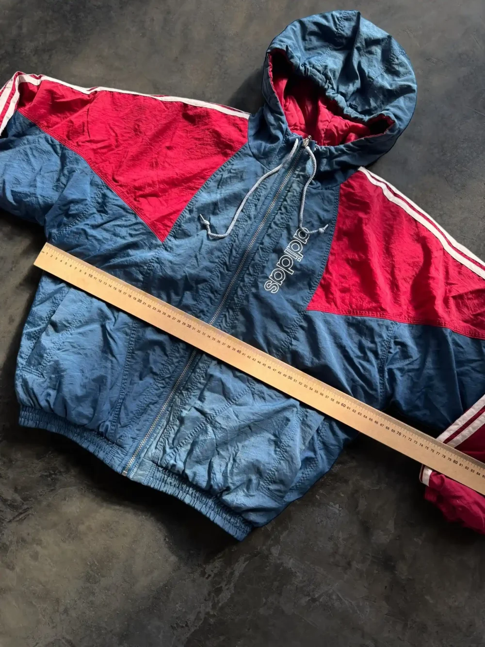 Puffer Adidas Vintage (M) - Imagen 8