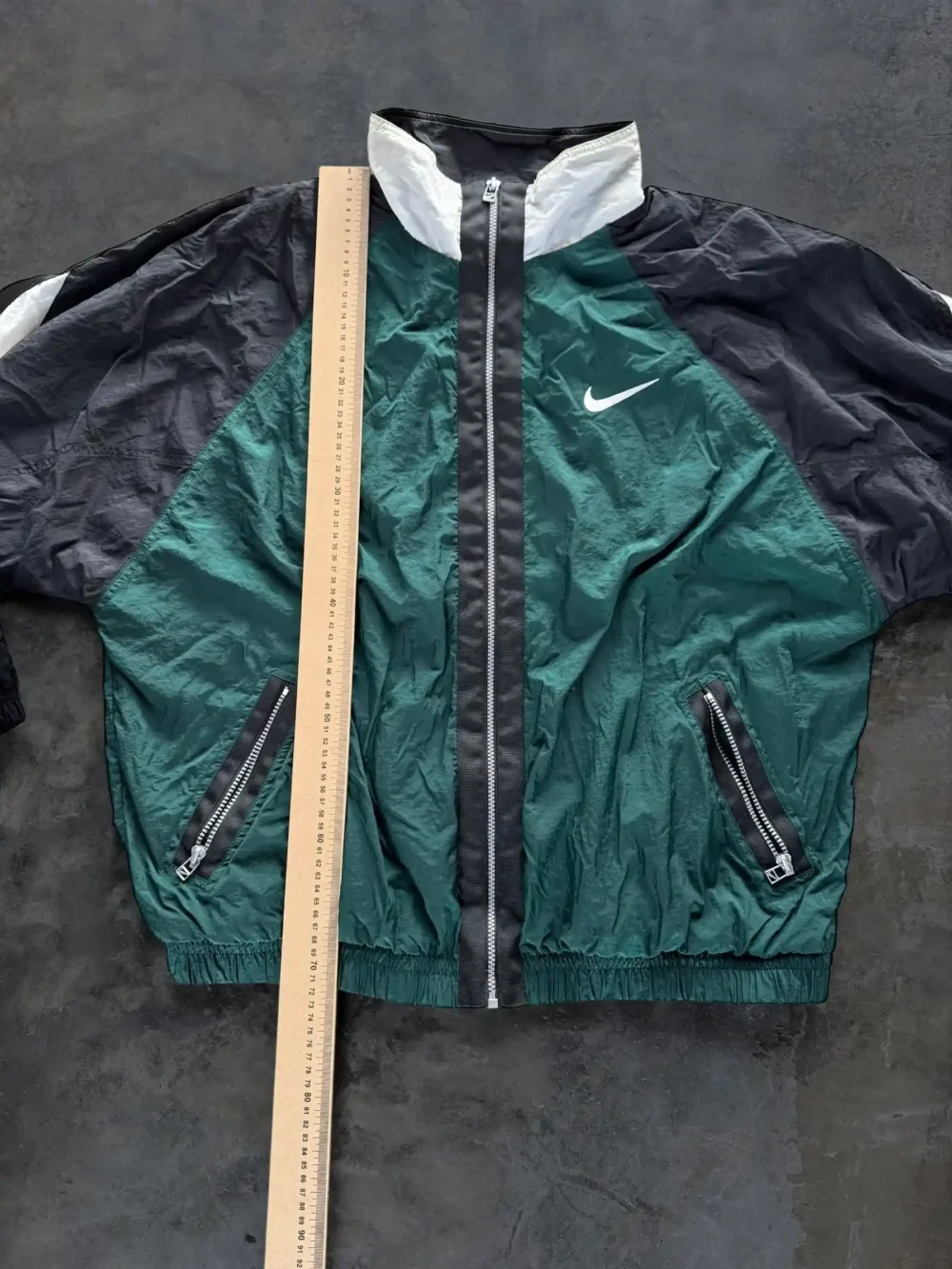 Campera Rompevientos Nike de los 90s (XXL) - Imagen 10