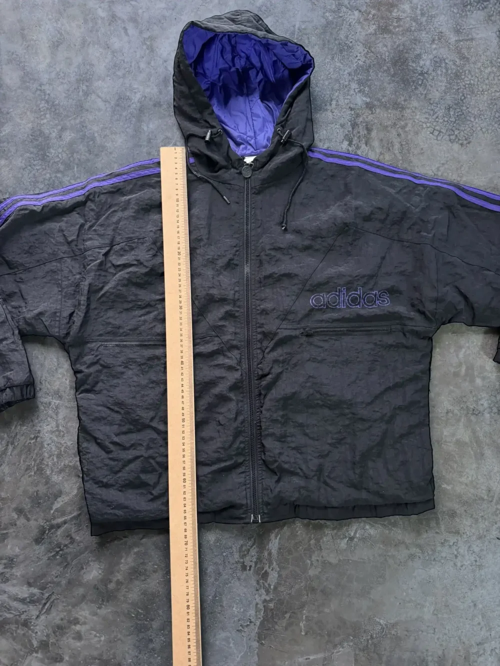 Puffer Adidas Vintage (M) - Imagen 9