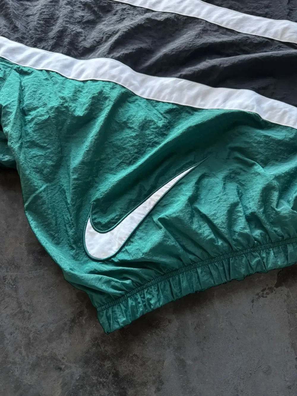 Rompevientos Nike Vintage (XL) - Imagen 6