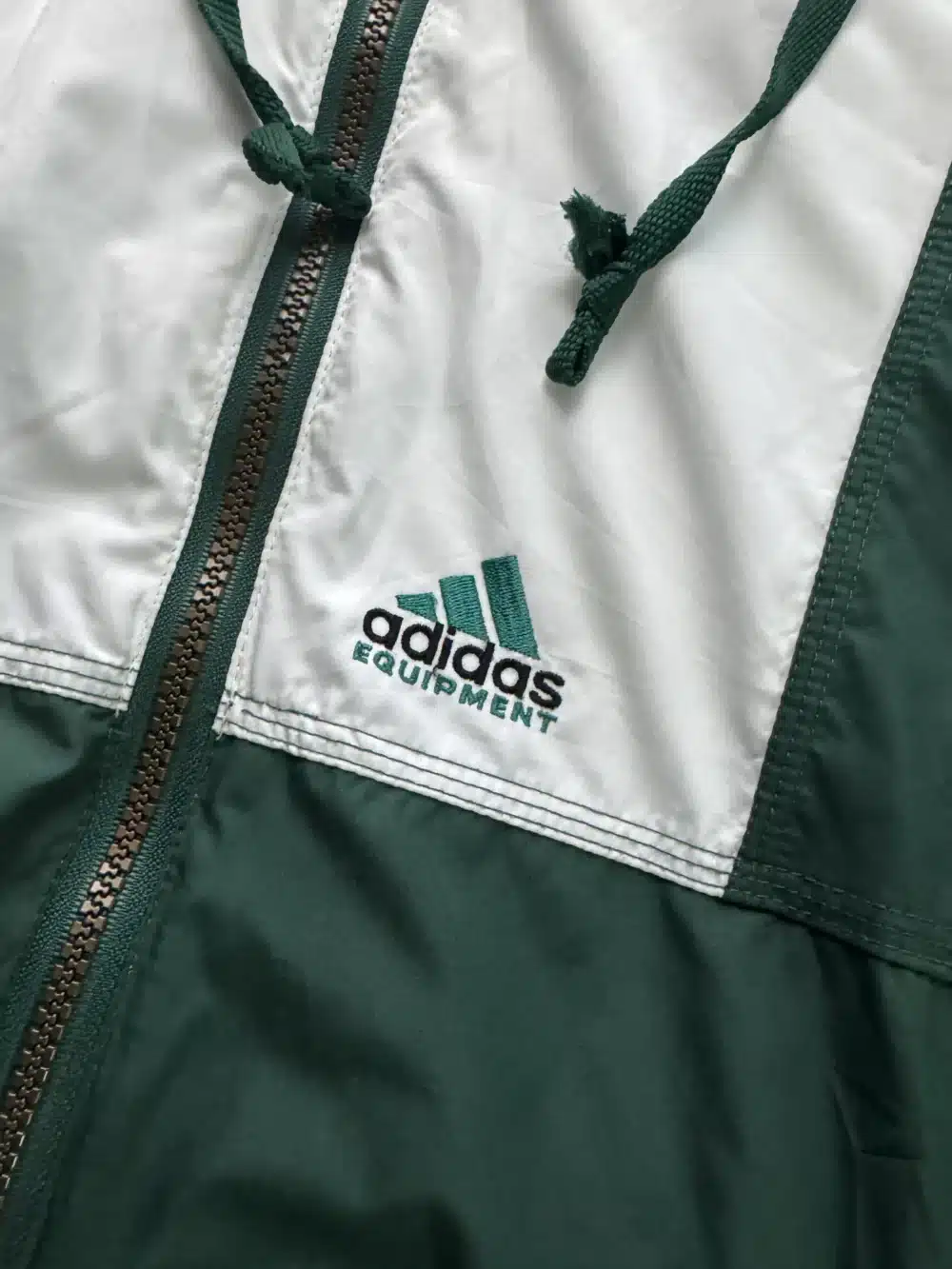 Puffer Adidas Vintage (L) - Imagen 3