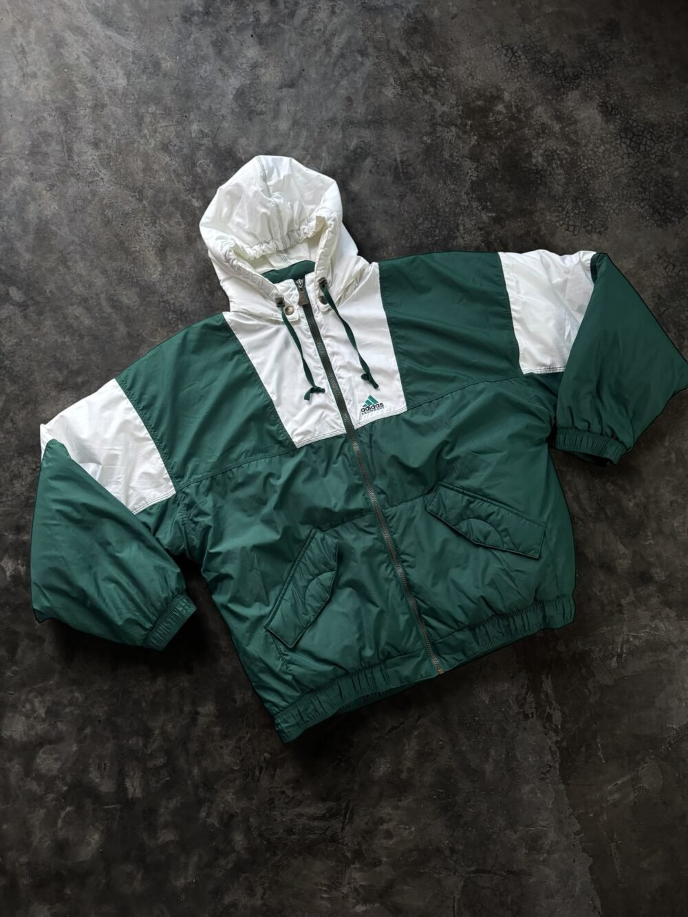 Puffer Adidas Vintage (L) - Imagen 2