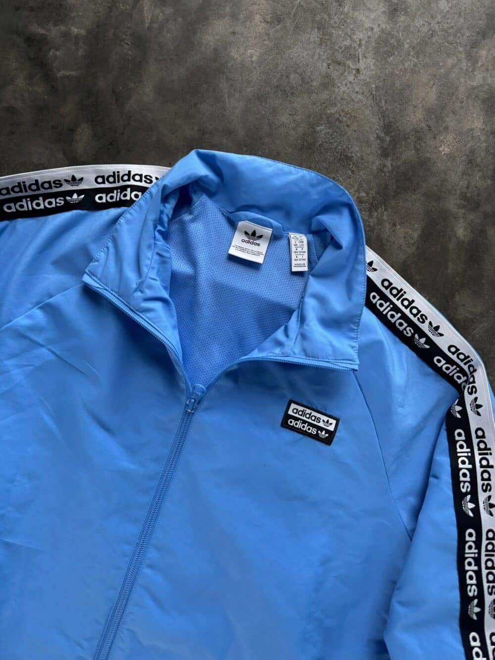 Campera Adidas (S/M) - Imagen 4