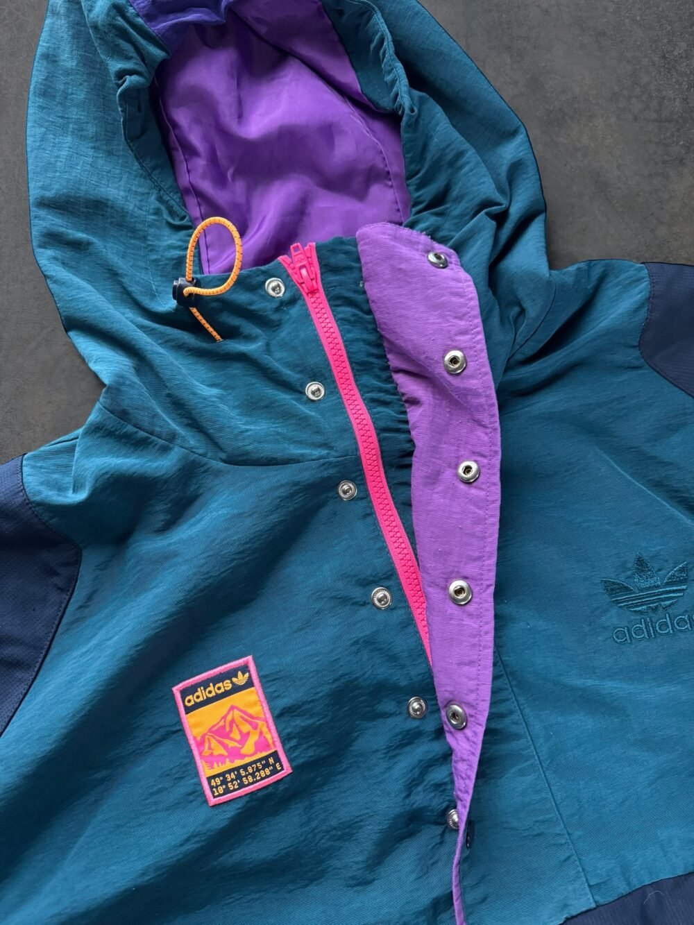 Campera Adidas Adiplore (L) - Imagen 4