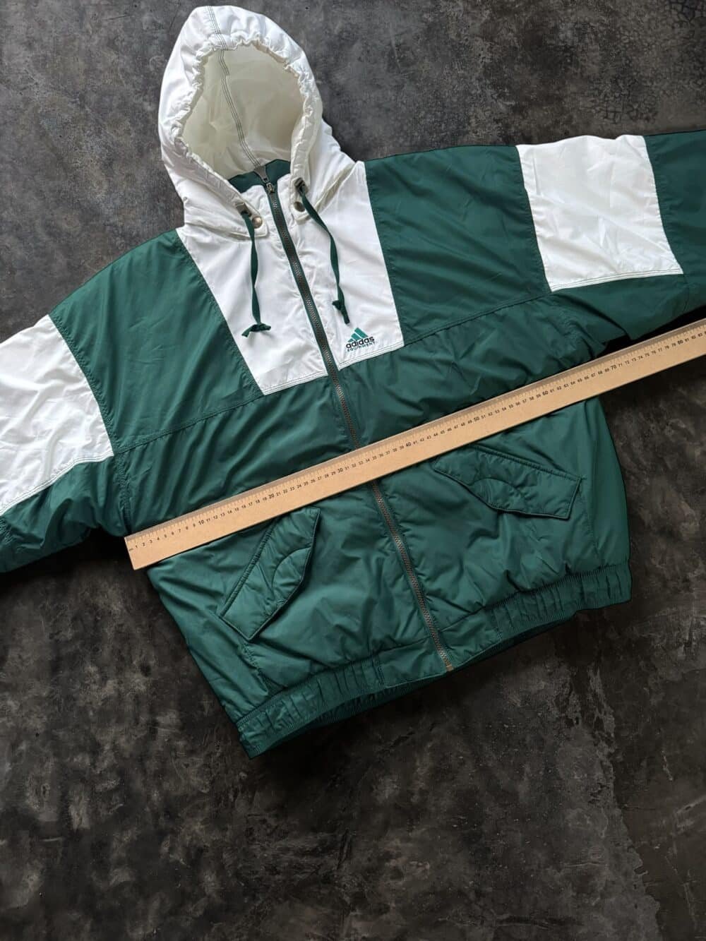 Puffer Adidas Vintage (L) - Imagen 10
