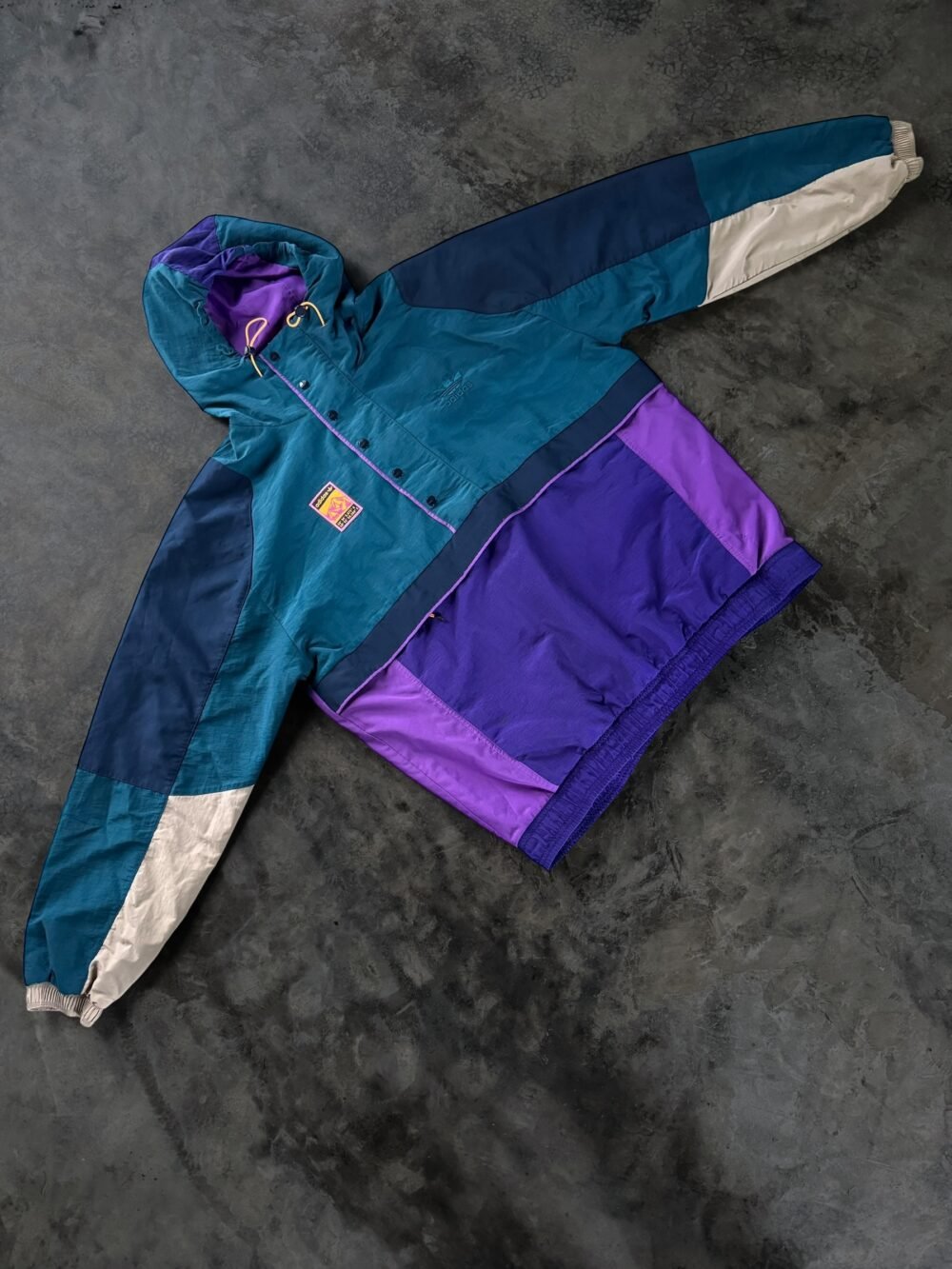 Campera Adidas Adiplore (L) - Imagen 6