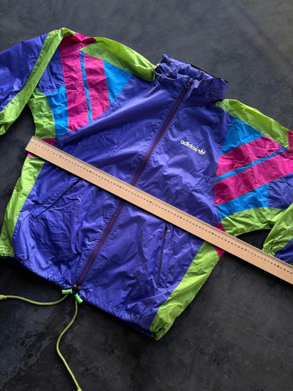 Rompevientos Adidas Convertible en Riñonera (M/L) - Imagen 11