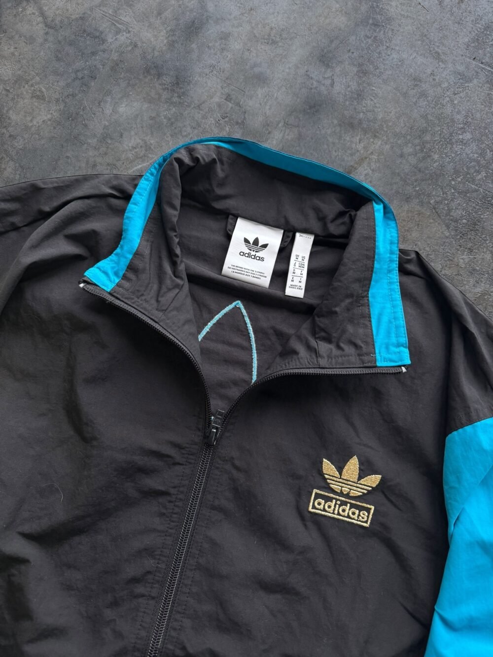 Campera Adidas Road To Tokyo (M) - Imagen 5
