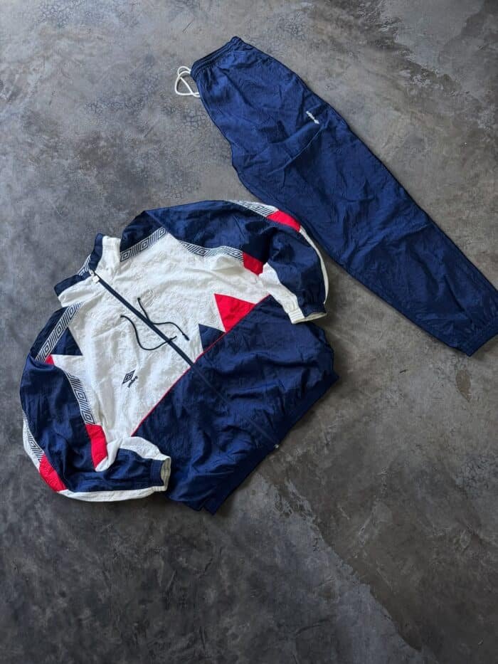 Conjunto Rompevientos Umbro de los 90s (L)