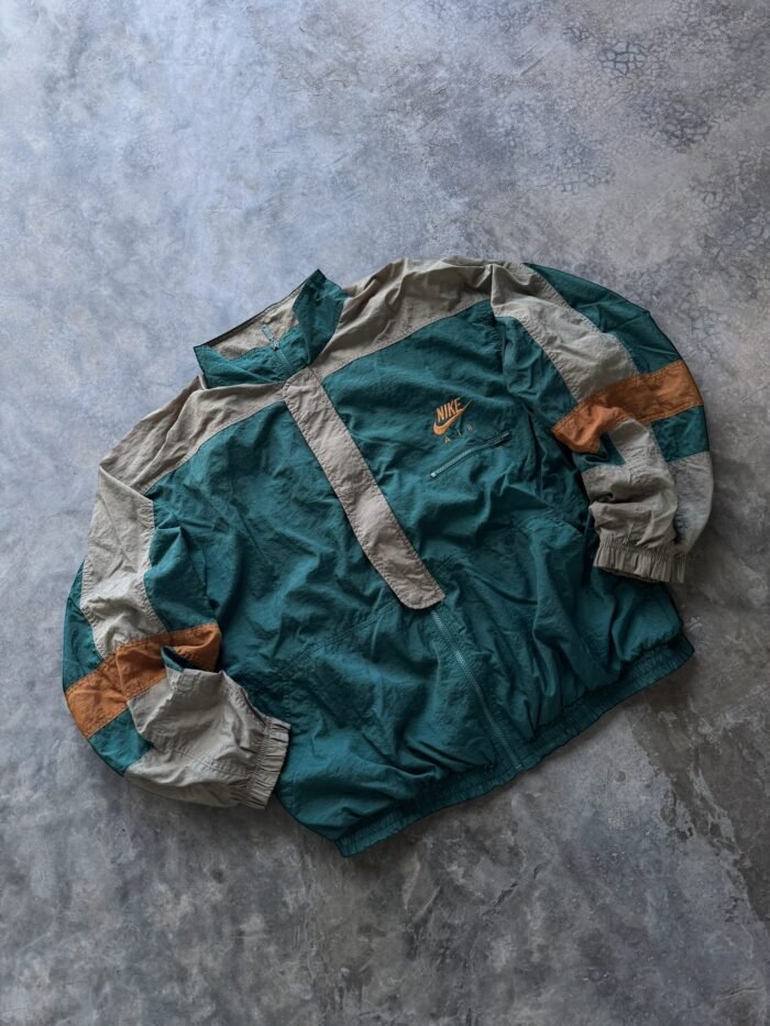 Campera Nike Champs Vintage (L)