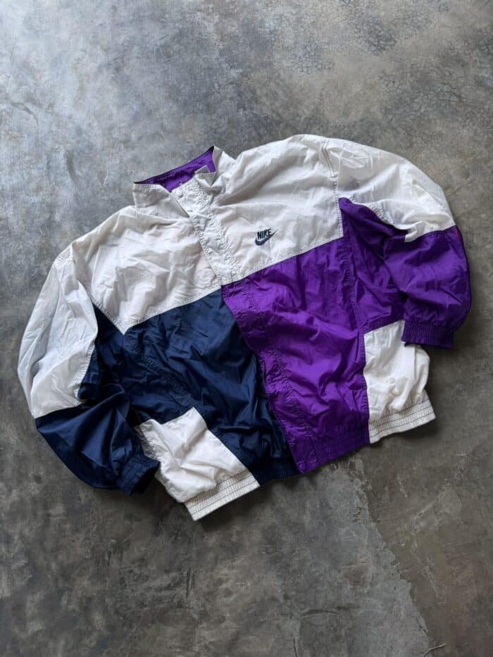 Campera Nike de los 90s (XL)