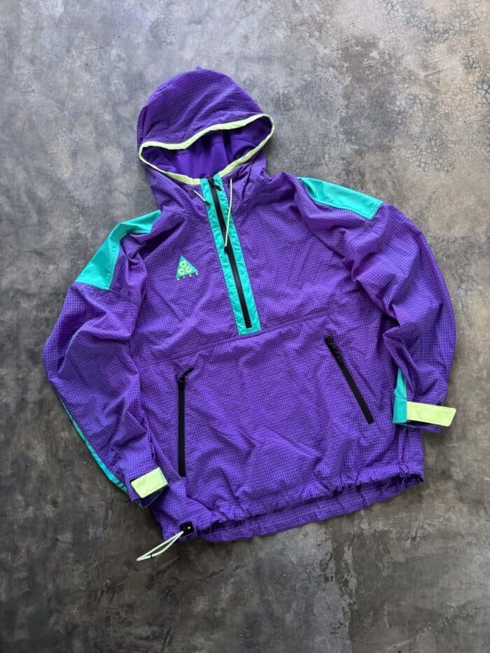 Rompevientos Nike ACG (M)(L)