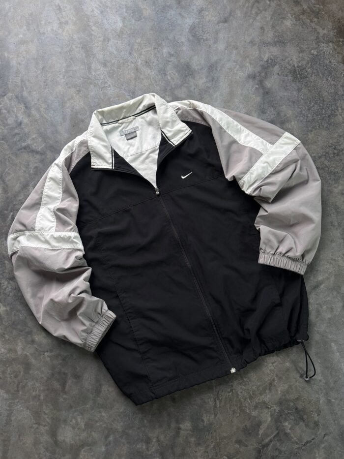 Campera Nike Vintage (L)