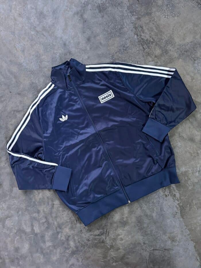 Campera Adidas Oasis Live '25 (L)